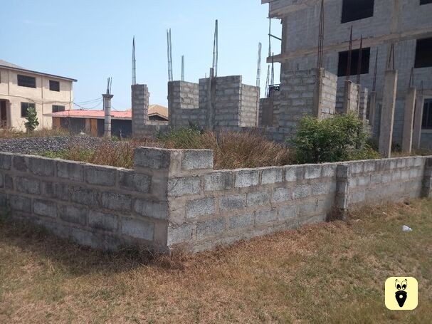 uncompleted-3-bedroom-house-big-2