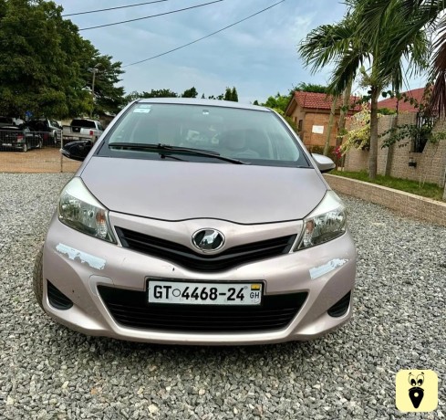 toyota-vitz-for-sale-big-0