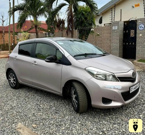 toyota-vitz-for-sale-big-1