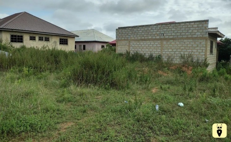 land-with-uncompleted-building-for-sale-big-1