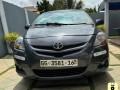 toyota-yaris-small-5