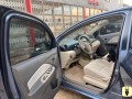 toyota-belta-small-2