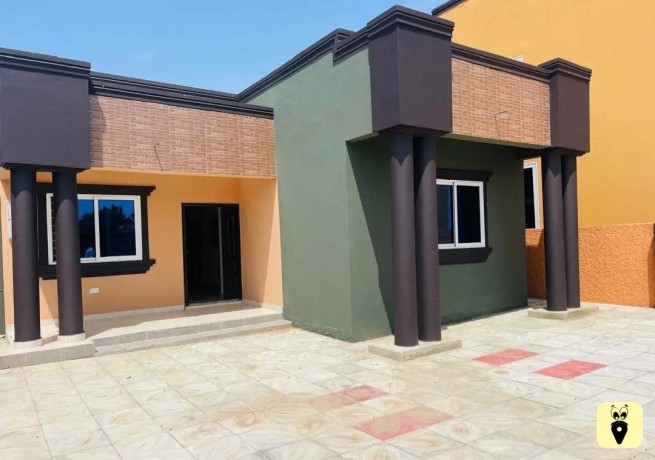 3-bedroom-house-for-sale-at-spintex-big-7