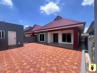 3 BEDROOM HOUSE FOR SALE