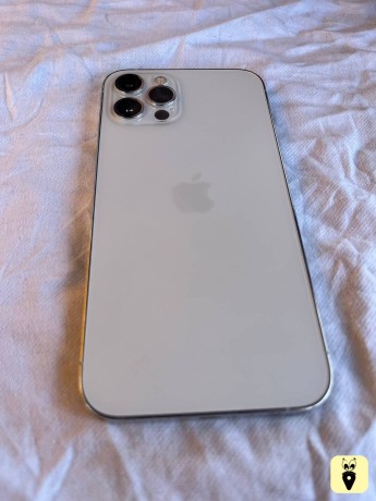 uk-used-iphone-12-pro-128gb-big-1