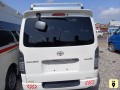 toyota-hiace-small-5