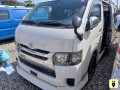 toyota-hiace-small-6