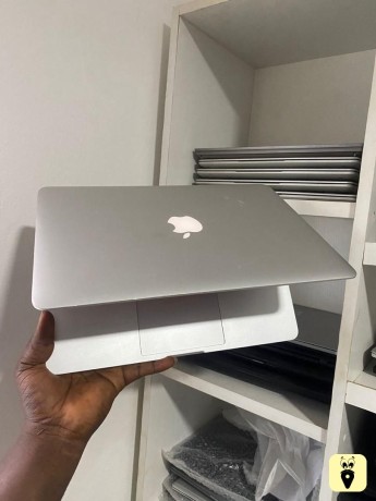 macbook-pro-core-i5-big-3