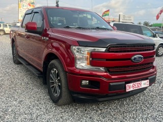 FORD F150 LARIAT