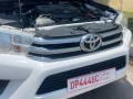 toyota-hilux-small-1