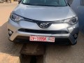 toyota-rav4-2018-small-0