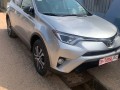 toyota-rav4-2018-small-1