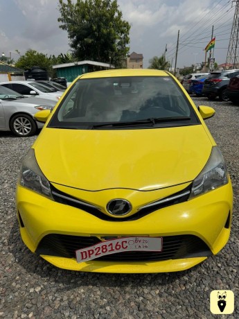 toyota-vitz-2015-big-0