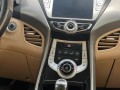 hyundai-elantra-2011-small-1