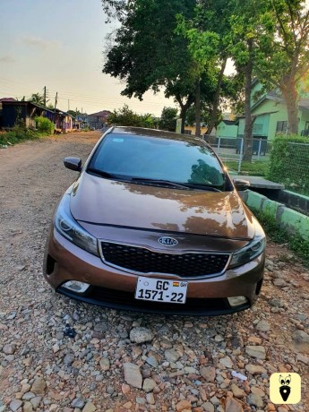 kia-forte-2018-big-0