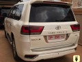 toyota-landcruiser-v8-gxr-small-3