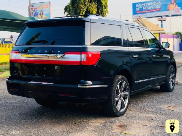 lincoln-navigator-big-1