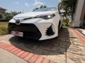 toyota-corolla-se-small-4