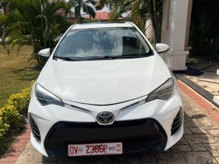 TOYOTA COROLLA SE