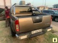 nissan-navara-2015-small-4