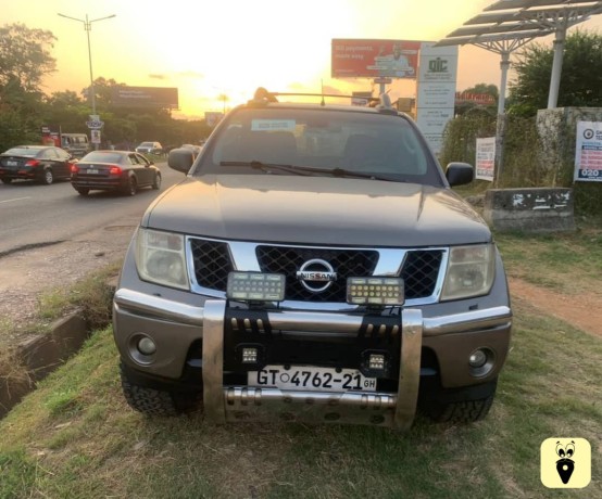 nissan-navara-2015-big-0