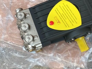 7.5HP WASHING BAY PRESSURE PUMP HEAD