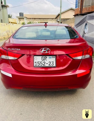 hyundai-elantra-big-2