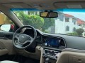 hyundai-elantra-small-1