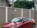 hyundai-elantra-small-2