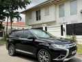 mitsubishi-outlander-se-small-0