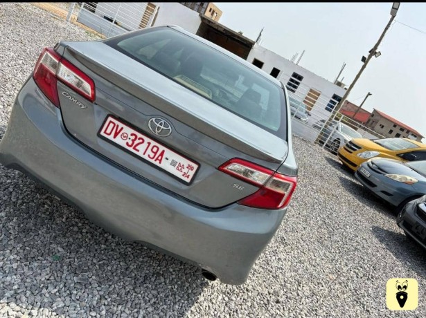 toyota-camry-2014-big-4