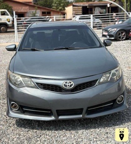 toyota-camry-2014-big-0