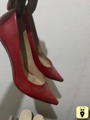 zara-red-heels-big-1