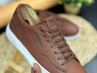 TIMBERLAND SNEAKERS