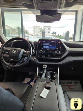 toyota-highlander-2021-big-1