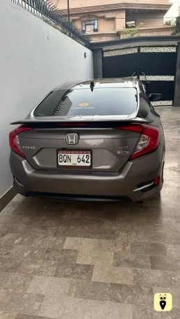 honda-civic-rs-turbo-2019-big-3