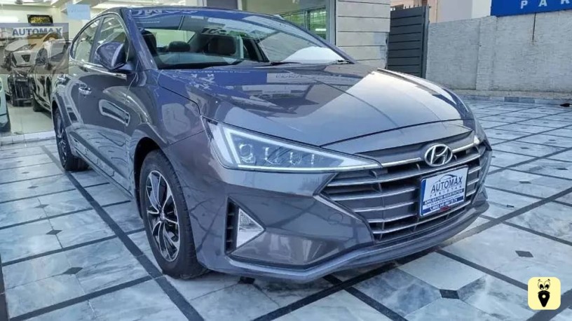 hyundai-elantra-gls-2023-big-0